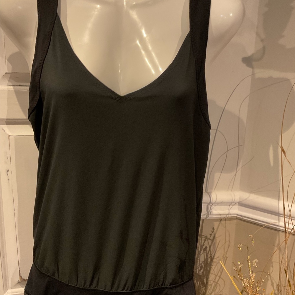 Lululemon Workout Sports Shorts Romper Solid Black Size 4 - Picture 3 of 7